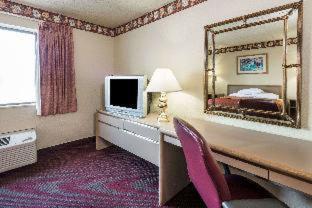 Travelodge By Wyndham Airport Platte City Kamer foto